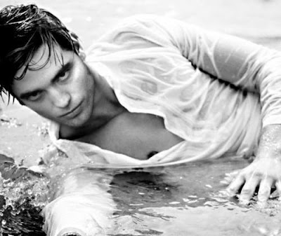 Robert Pattinson Sexy Images
