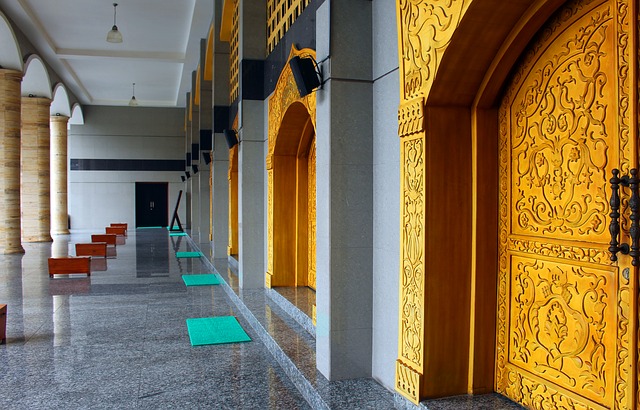 Wisata Religi Islam di Masjid Raya Al Fatah Kota Ambon