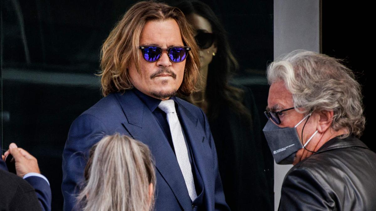 Johnny Depp was given 'clean up' before Cannes Film Festival: Source
