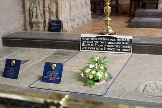 Stratford Upon Avon Church - Shakespeare's Grave