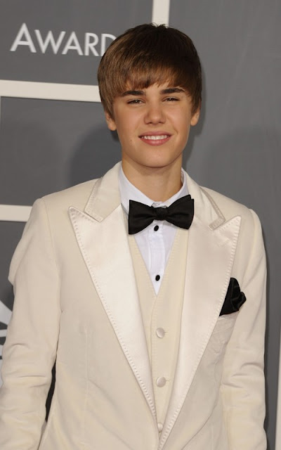 justin bieber 2011 pics. justin bieber 2011. hot justin