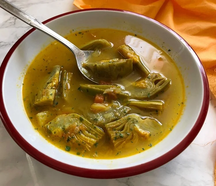 Sopa de alcachofas