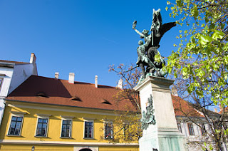 Indipendence War monument in Disz square of Castle district in Budapest