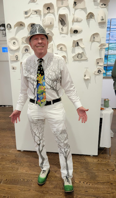 Steve Krensky wearing one of his famous art outfits