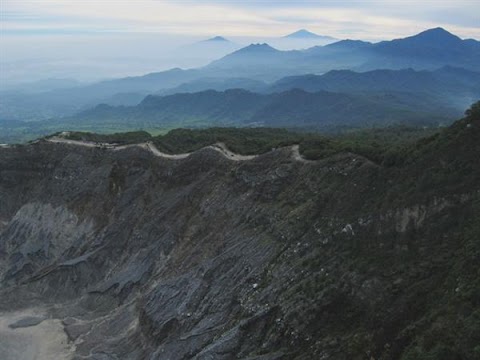 Landscapes: Tempat Wisata di Indonesia