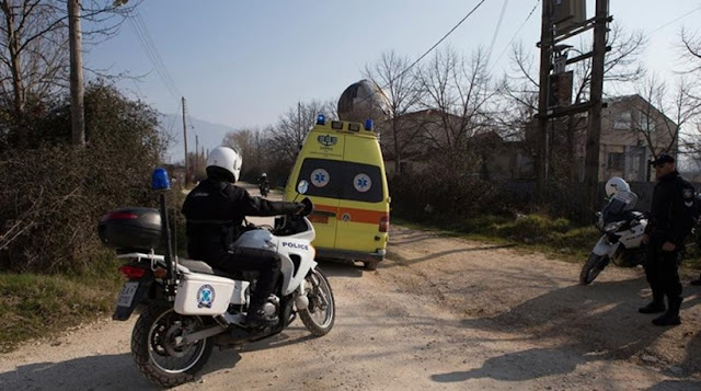 Άγριο ΕΓΚΛΗΜΑ στην Κορινθία: 63χρονος βρέθηκε ΜΑΧΑΙΡΩΜΕΝΟΣ μέσα στο σπίτι του!