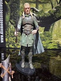 Diamond Select Lord of the Rings Action Figures Legolas