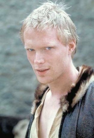 Just look at the lovely tattooed shavenheaded Paul Bettany who's come a