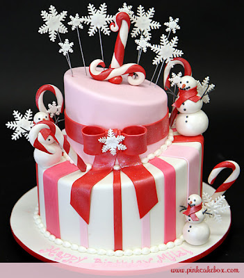 wedding cakes with candy canes candy cane cakes cheap Christmas wedding 