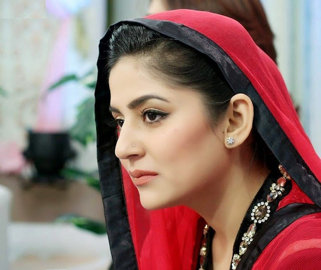 Sanam Baloch HD Wallpaper