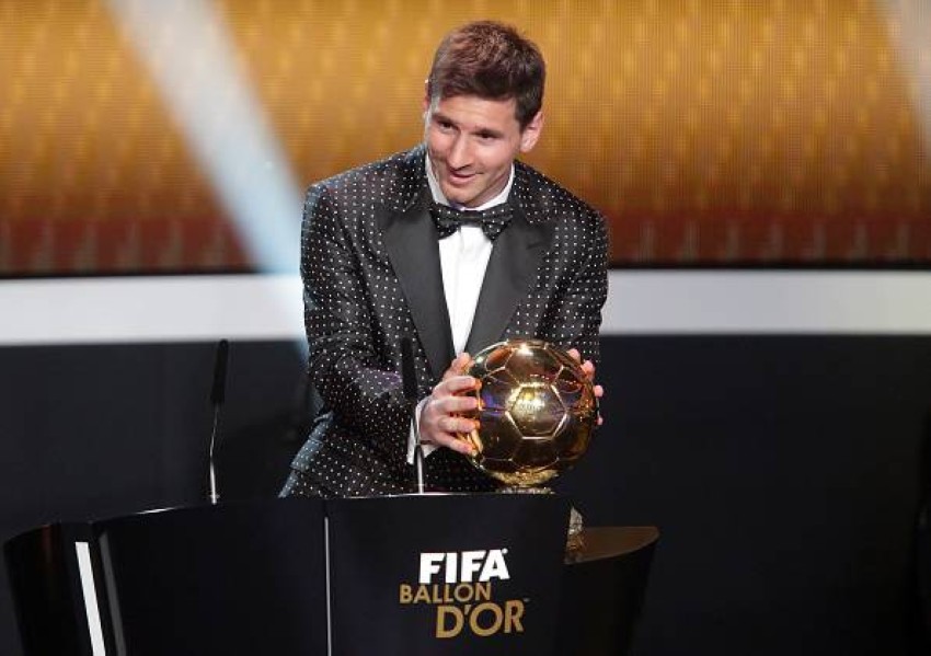 Press reports: Lionel Messi is the 2021 Ballon d'Or winner The Portuguese main television (RTB), affiliated with the Portuguese public broadcaster, revealed that Argentine star Lionel Messi is crowned with the Ballon d'Or 2021.