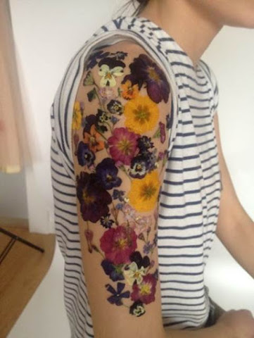 Unleash Your Inner Flower Child With These Lovely Dried Flower Tattoos