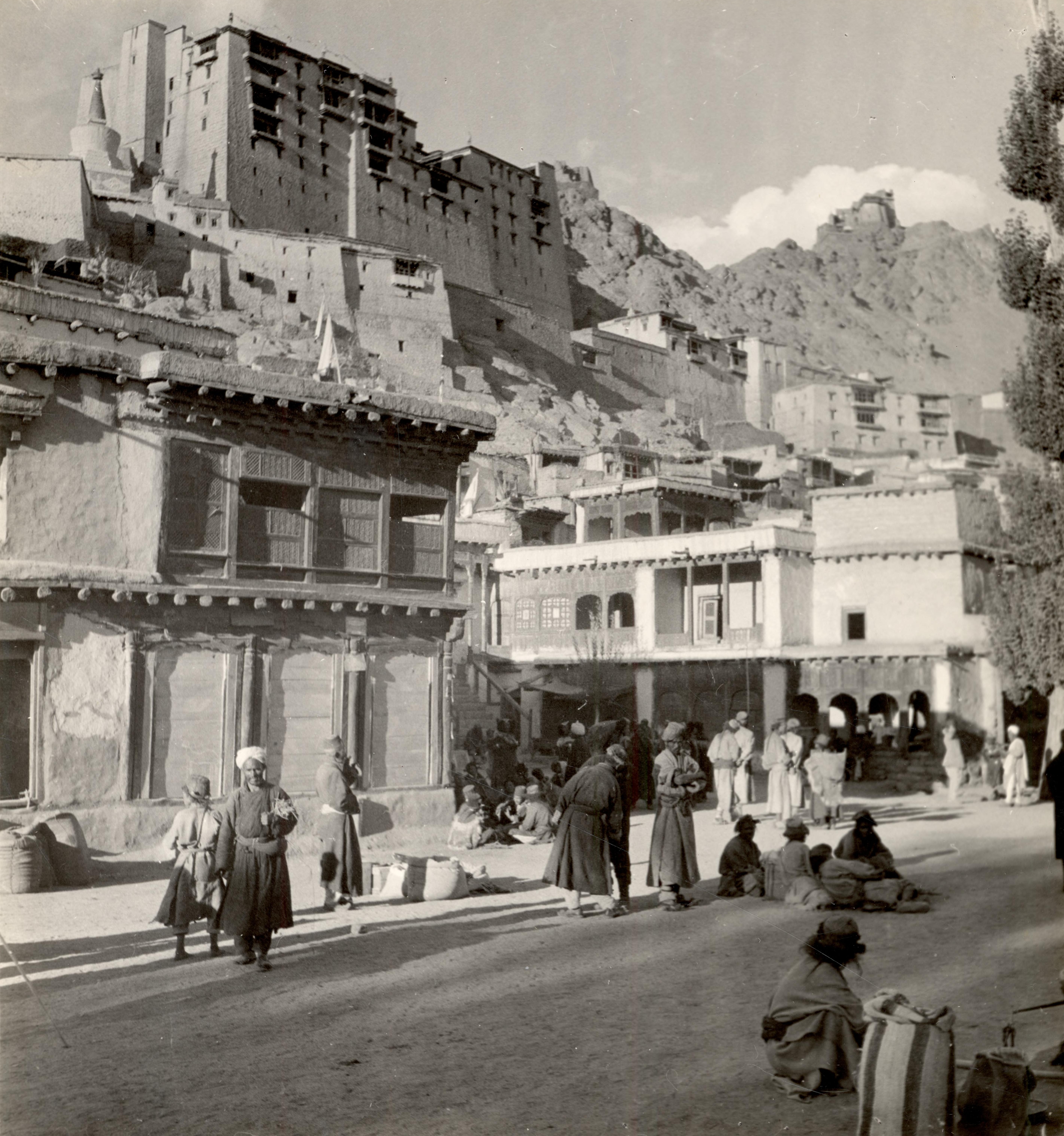 Leh Palace (Lachen Palkar Palace) & Street View, Leh, Ladakh, India | Rare & Old Vintage Photos (1902)