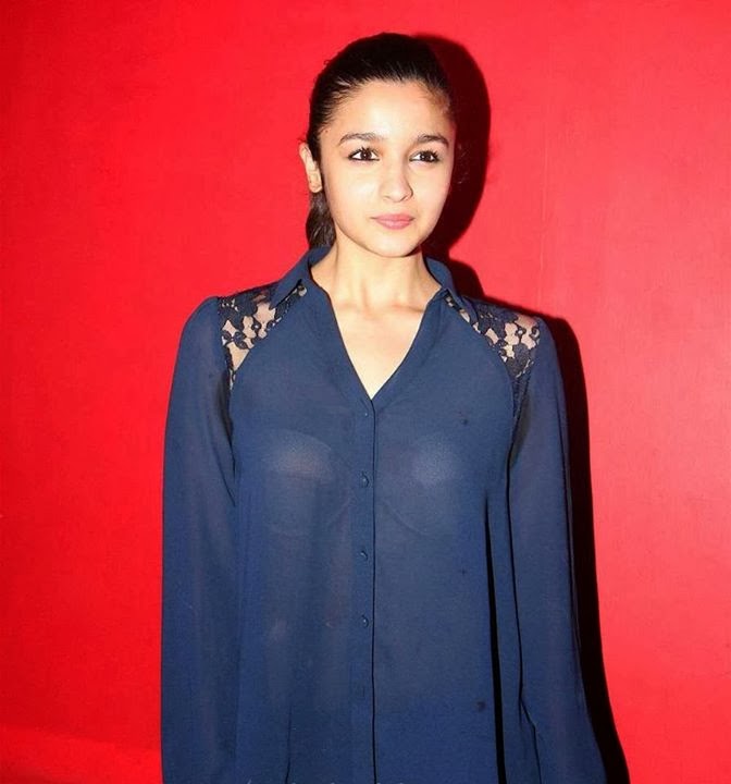 Alia Bhatt See through dress 3