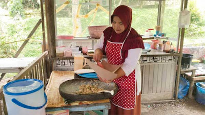 Lotek Bukde Eri Kelok Tarok Sawahlunto, Rasanya Bikin Ketagihan