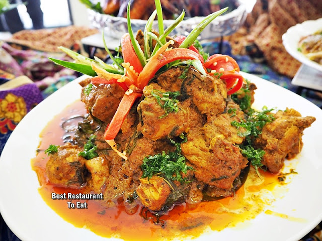 Ayam Rendang Pucuk Ubi