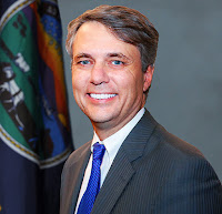 Colyer who took over for Brownback wants his own dully elected seat in the Governors chair.