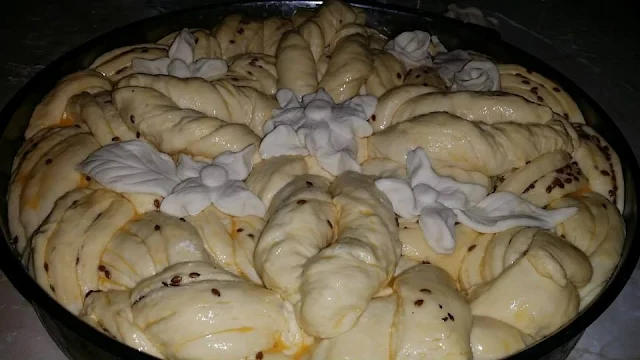поръсена питката със семена