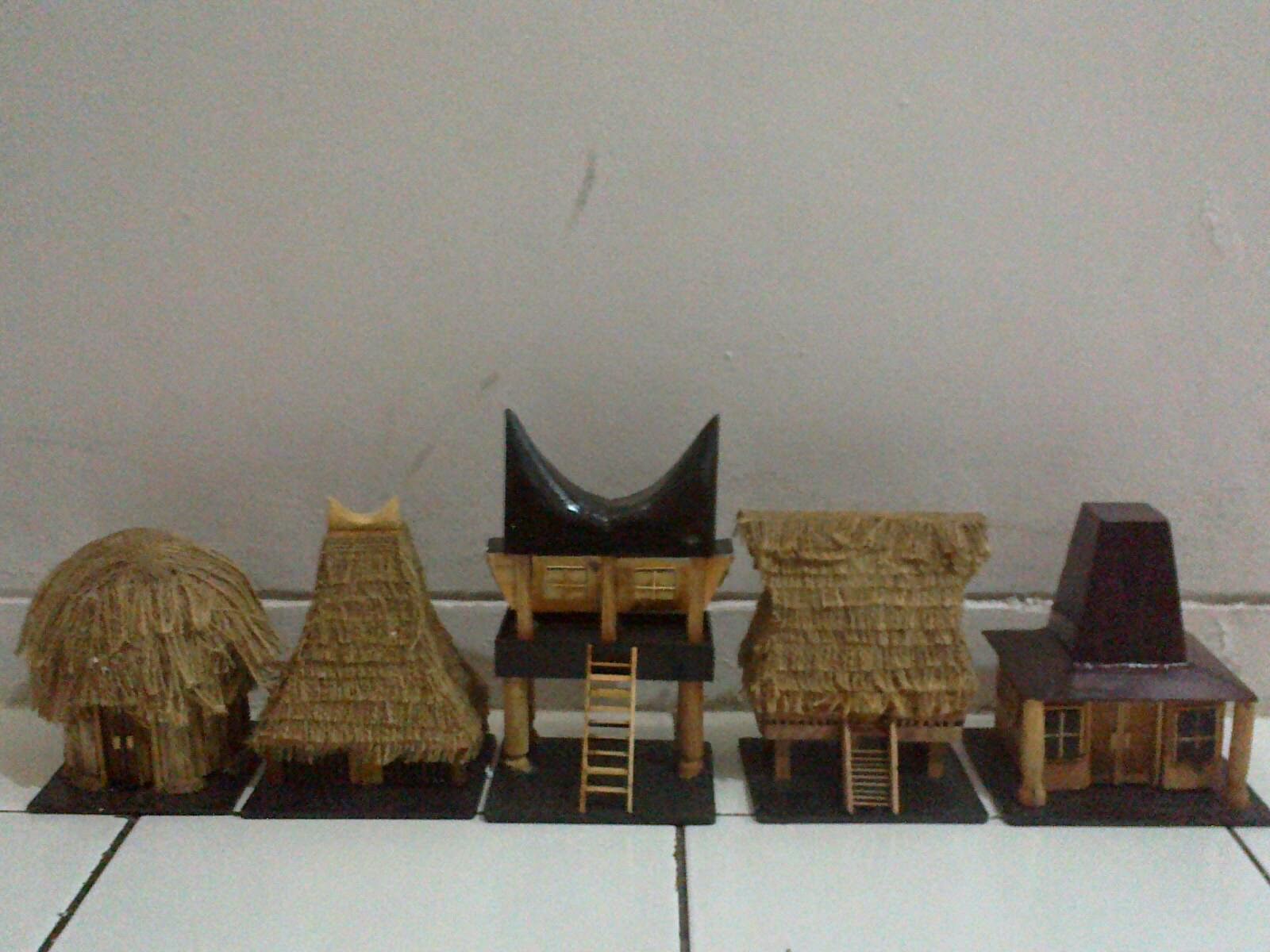 Cara Membuat Miniatur Rumah Adat Honai - Rumah Adat Indonesia