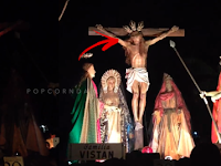 Nerve-racking scene when statue of Jesus moves It's head during a procession!