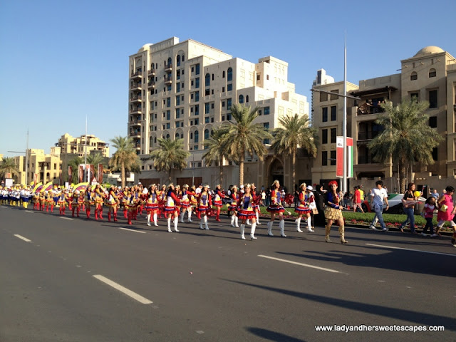 filipino, parade on UAE DAy