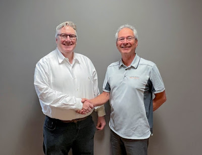 Paul Broadhurst, CEO de Technetix y David Atman, Presidente de Lindsay Broadband Inc.