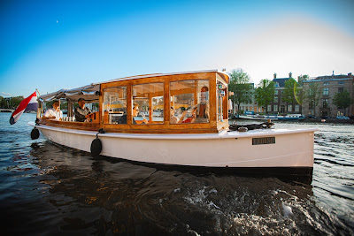 https://www.amsterdamprivateboat.com/private-tours