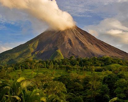 wisata gunung berapi