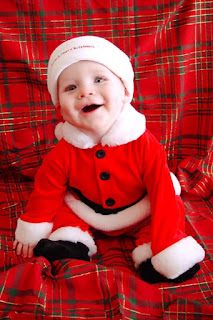 Bayi-lucu-pakaian-natal