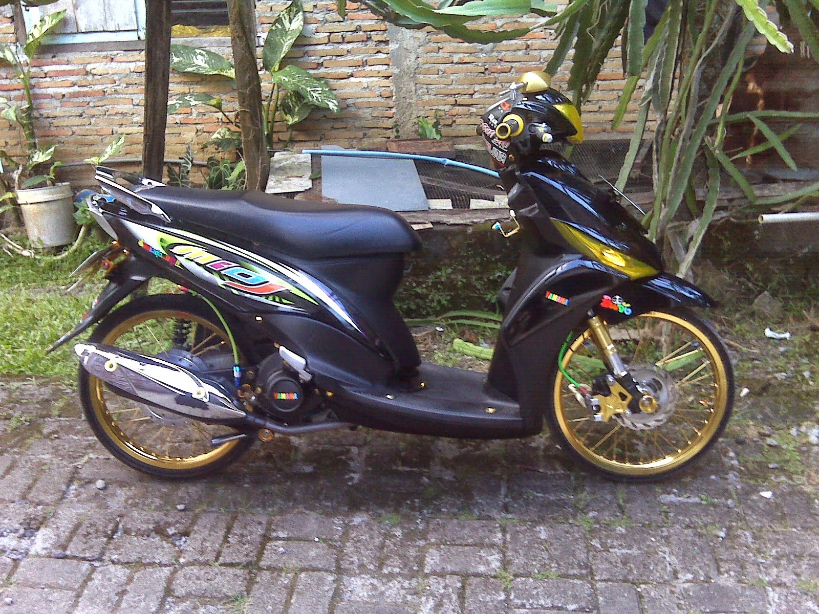 Modifikasi Sederhana Yamaha Mio Sporty Wallpaper Modifikasi Motor