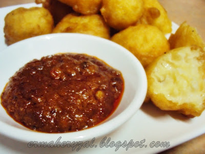 HALAMANKU: KUIH BOOM vs KUAH KACANG