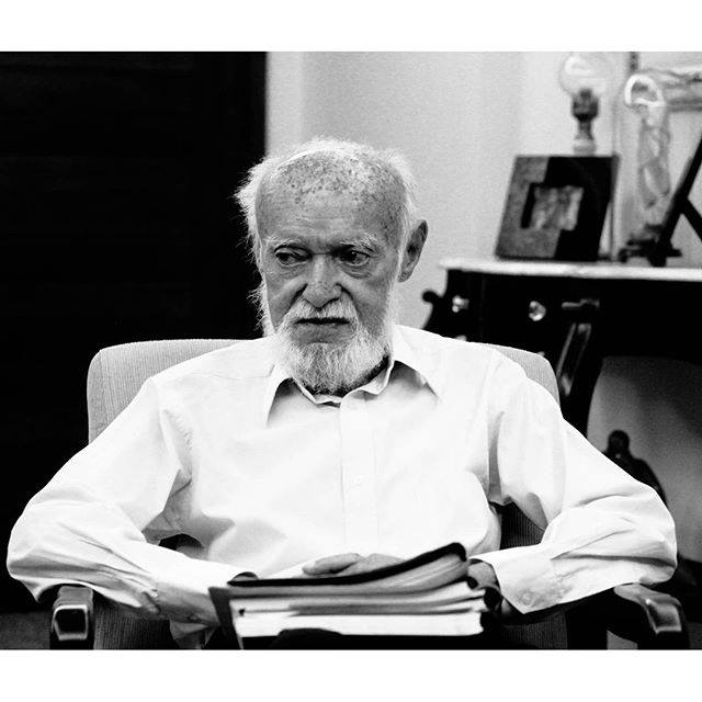 Dois poemas de Nauro Machado (1935-2015)