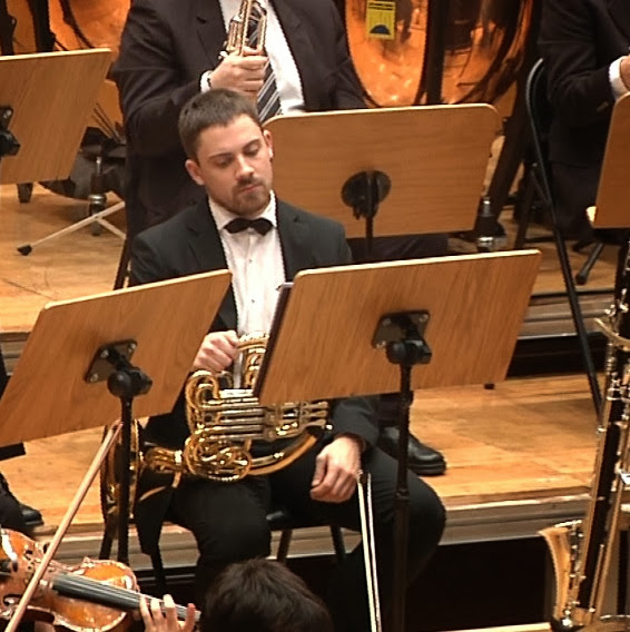 Álvaro Fernández Horn with CONSMUPA Symphony Orchestra