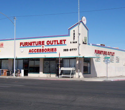  Vegas Furniture Outlet Stores on Las Vegas Arts And Culture  August 2010