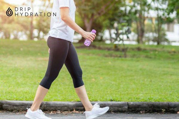 Đi bộ là 1 phương pháp tập luyện mang lại nhiều lợi ích cho cơ thể