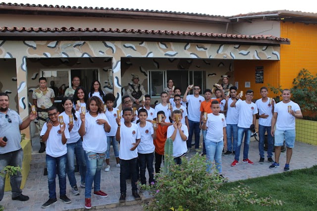 Alunos do Projeto  “Macajuba no Tatame” visitaram a base da CIPE CHAPADA em Ruy Barbosa