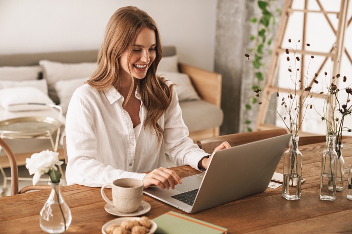 8 Benefits of Working From Home for Employers (Bosses)