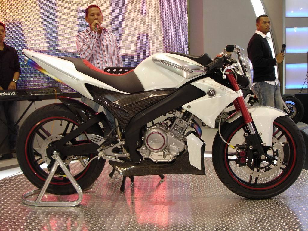 Modif Yamaha Vixion Putih 2012