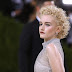 Madonna : Julia Garner en vedette du biopic co-écrit et réalisé par la chanteuse ?