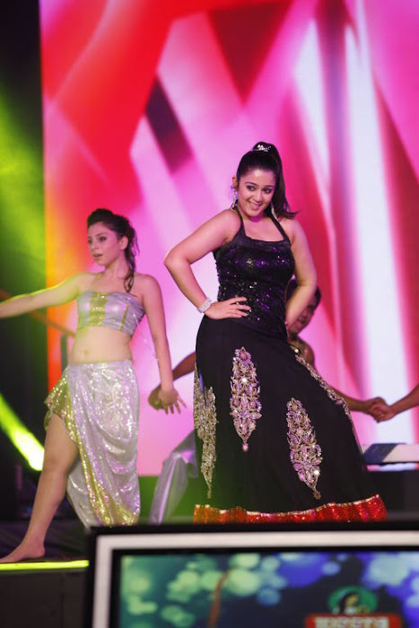 dancing at siima awards actress pics