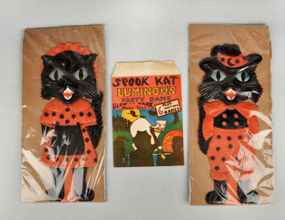 Poor auction results for vintage Halloween collectibles.