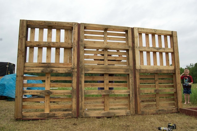 how to build a shed out of wood pallets Vintage 