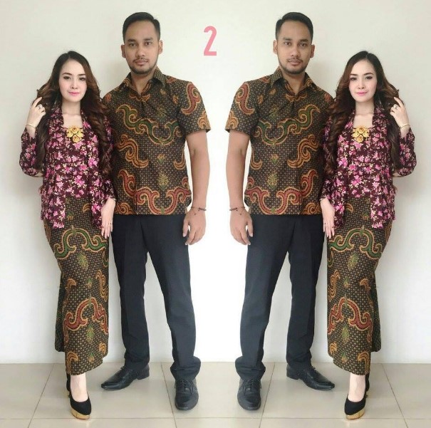 30 Model  Baju  Kebaya Batik  Couple  Modern  Terbaru