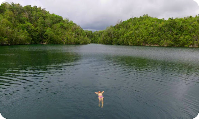  ngak percaya kalo belakang Pantai Karina Kepulauan Togean Sulawesi Menggoda Ubur - Ubur di Mariona TOGEAN