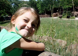 Tessa's must-see animal was the giraffe this time. She was disappointed there were only two this day.