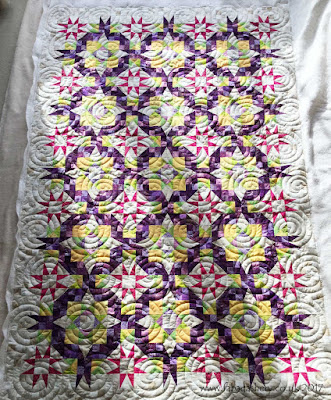 'En Provence' Bonnie Hunter 2016 Mystery Quilt made by Catherine