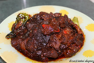 INTAI DAPUR: Daging Rusa Masak Hitam Manis