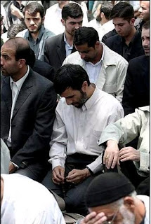 Ahmadinejad David sedang di iran