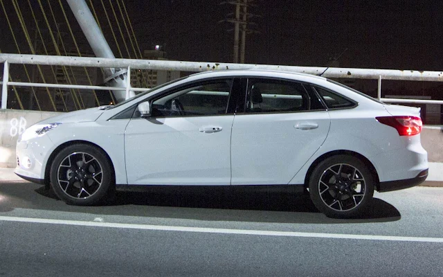 Novo Ford Focus Sedan 2014 - Branco