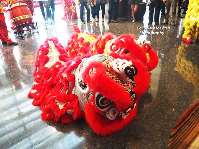 Eastin Hotel Kuala Lumpur Lion Dance Performance To Celebrate  the Year of the  Rooster 2017 